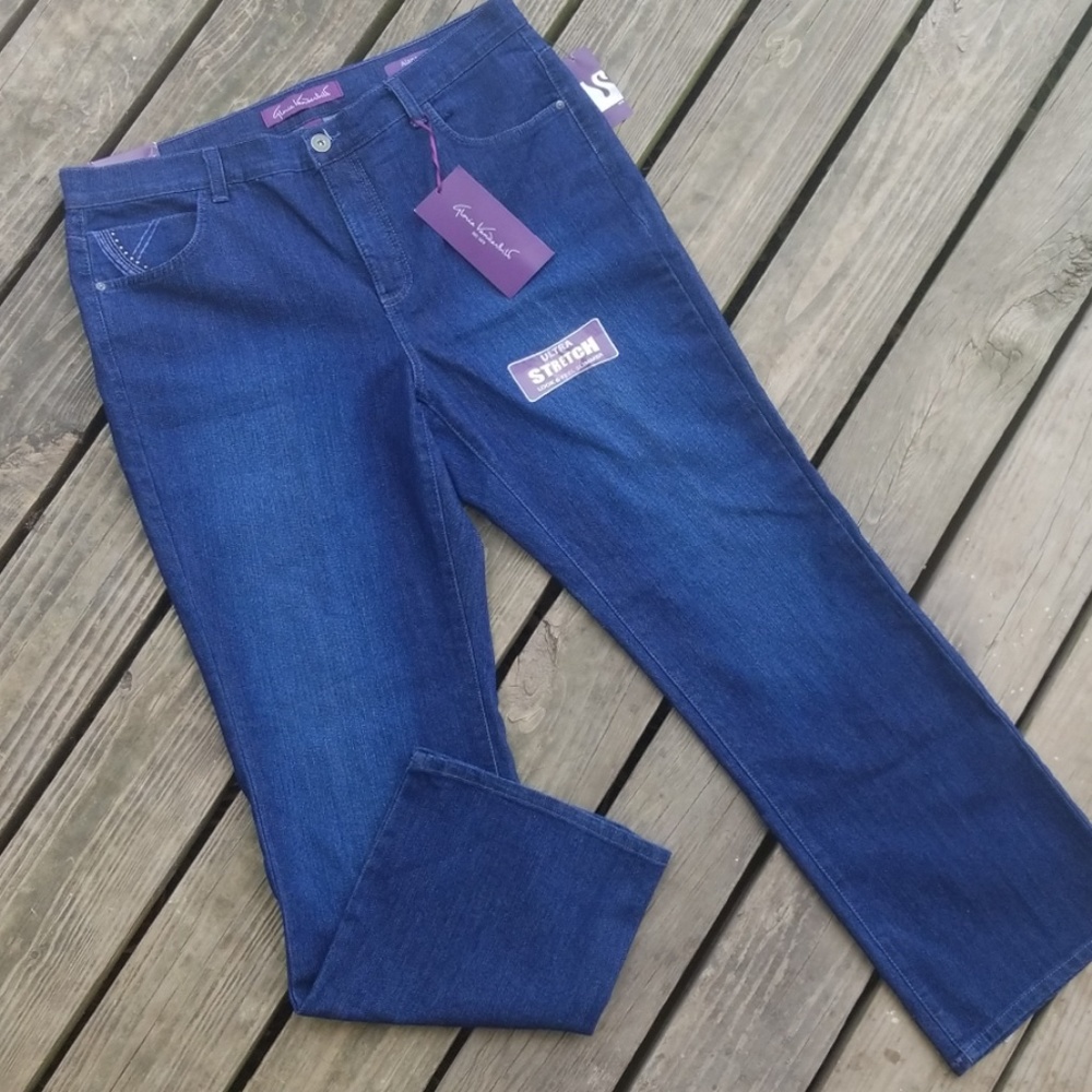 Gloria Vanderbilt  jeans